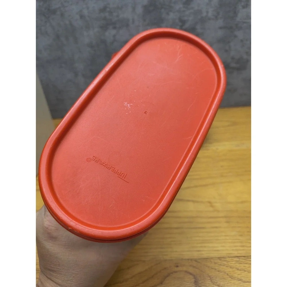 LOT‎ OF 4 VINTAGE TUPPERWARE RED LID